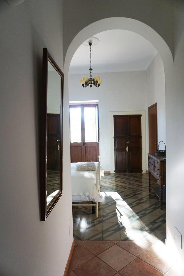 Masseria Cesarina B&B Castellana Grotte Bagian luar foto