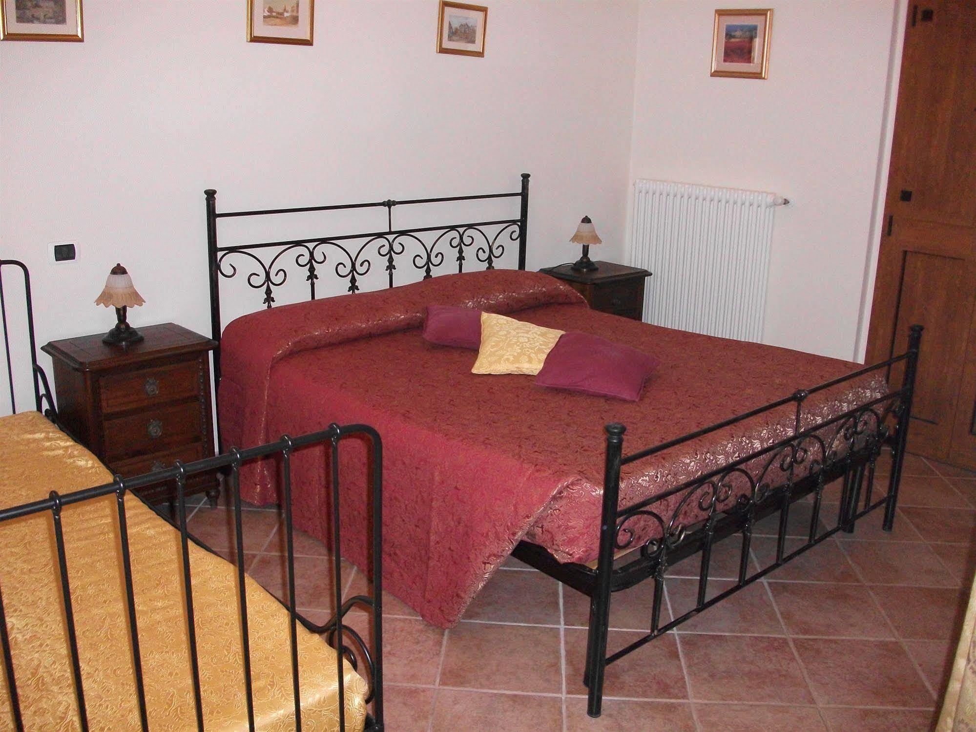 Masseria Cesarina B&B Castellana Grotte Bagian luar foto